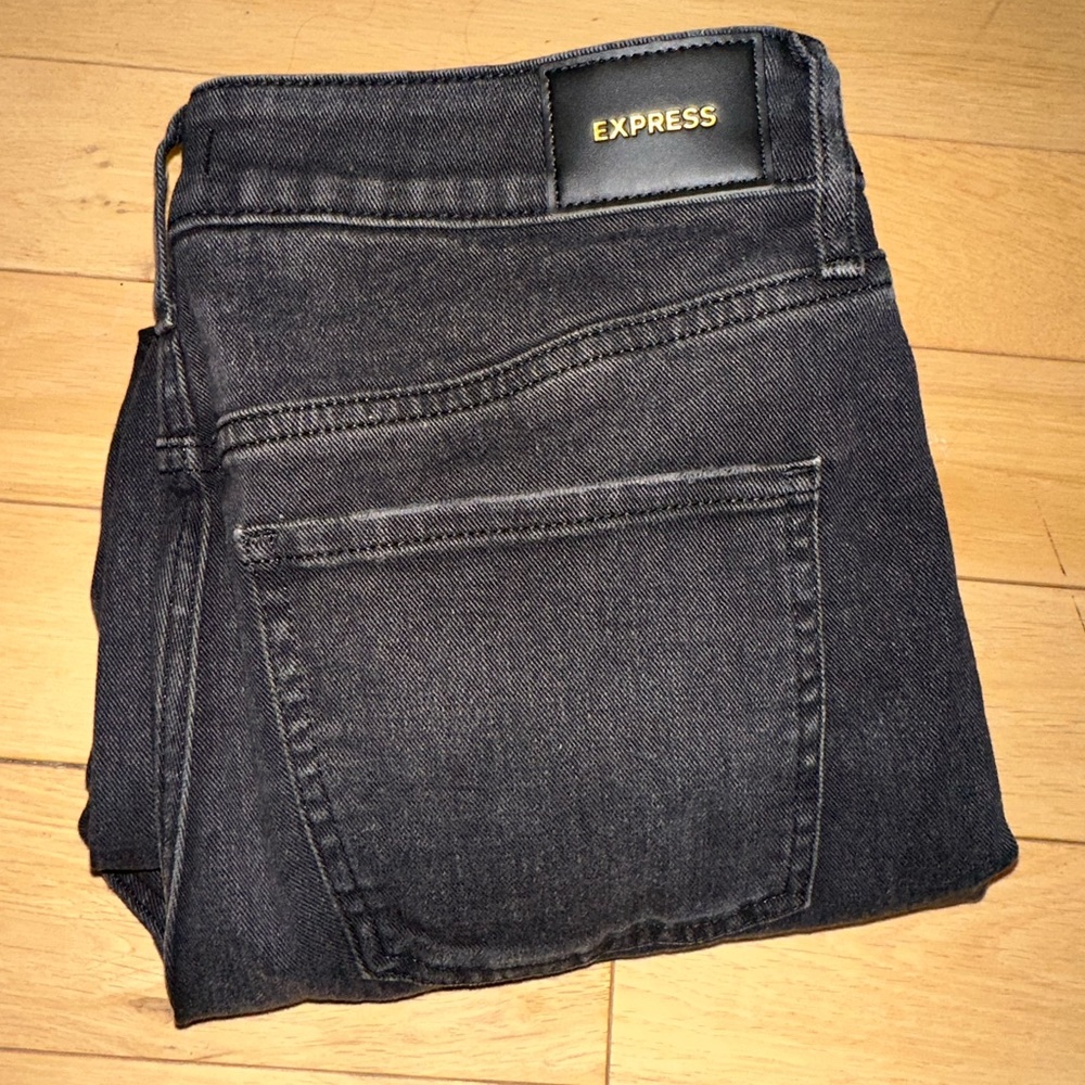 Express Ripped Boyfriend Jeans - Picture 10 of 10